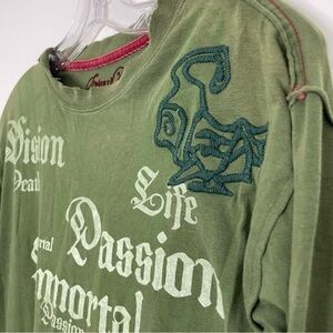 EDWARD DADA Men’s Green Embroidered long Sleeve Graphic Tee T-Shirt Small